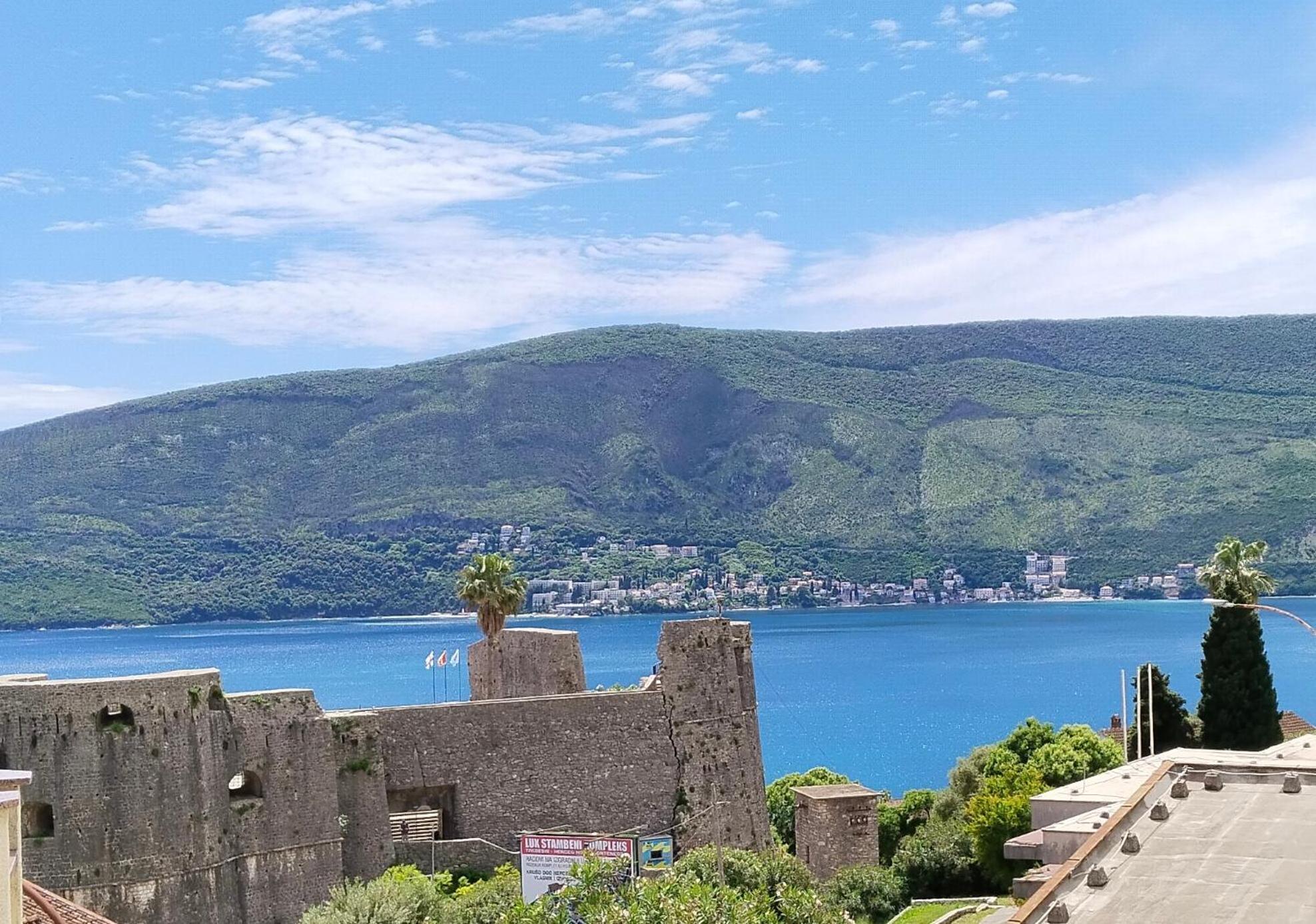 Apartments Belle Vue Herceg Novi Exterior foto